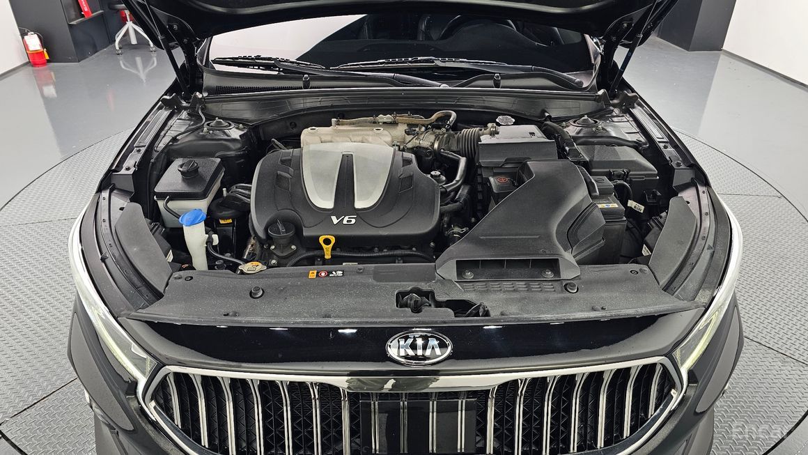Kia K7 - фото 5