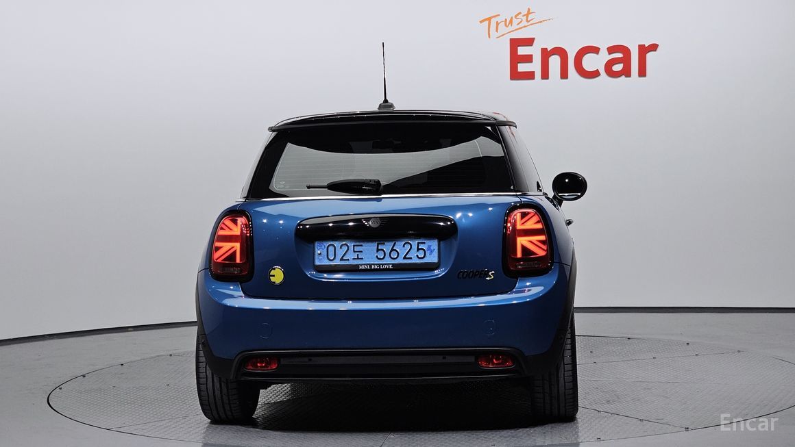 Mini Cooper - фото 3