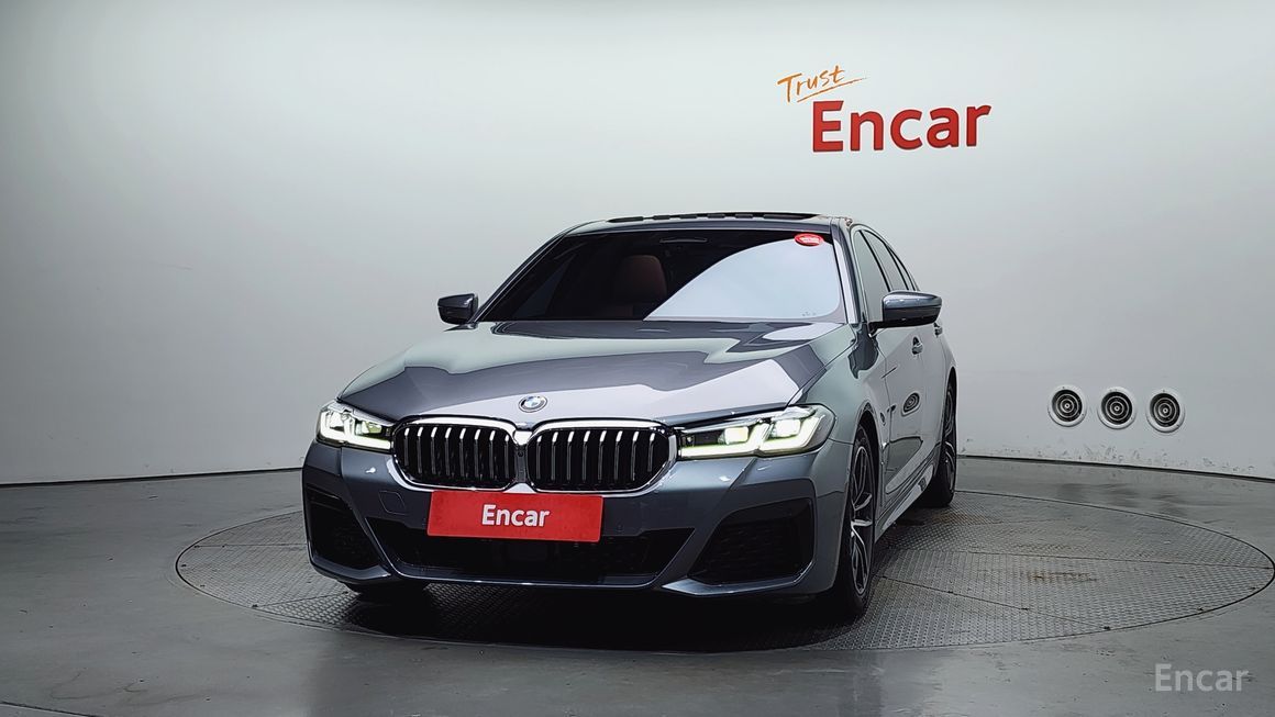 BMW 5 Series - фото 2