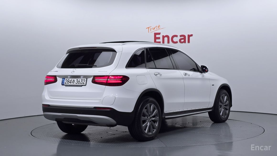 Mercedes-Benz GLC-Class - фото 1