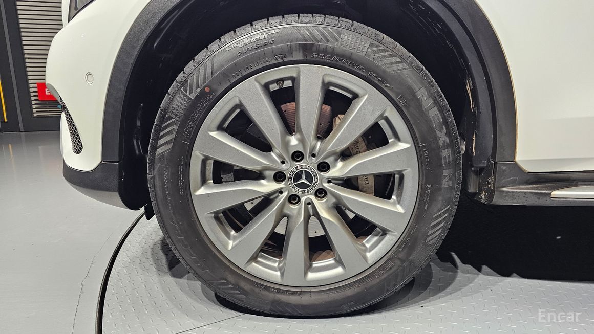 Mercedes-Benz GLC-Class - фото 4