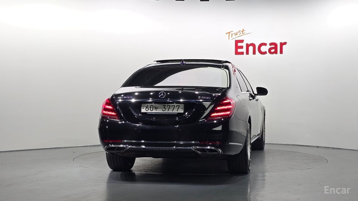 Mercedes-Benz S-Class - фото 3