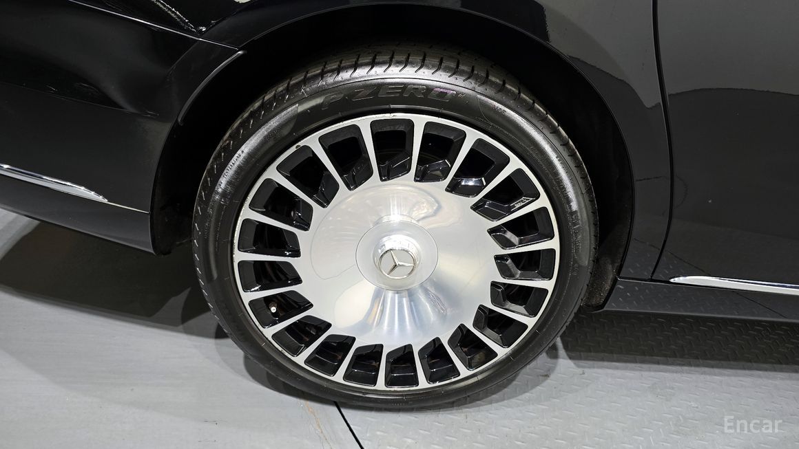 Mercedes-Benz S-Class - фото 4