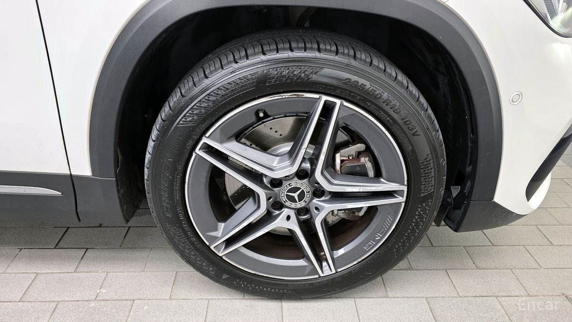 Mercedes-Benz GLA-Class - фото 4