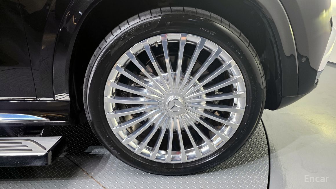 Mercedes-Benz GLS-Class - фото 4