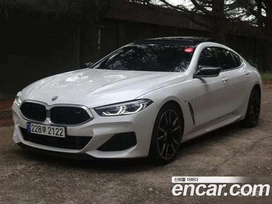 BMW 8 Series - фото 2