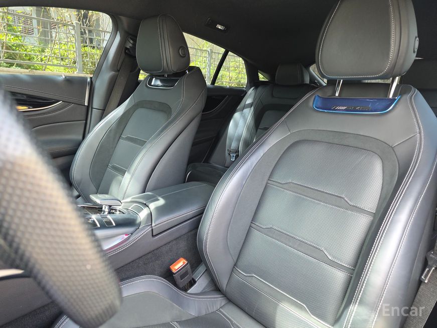 Mercedes-Benz AMG GT - фото 6