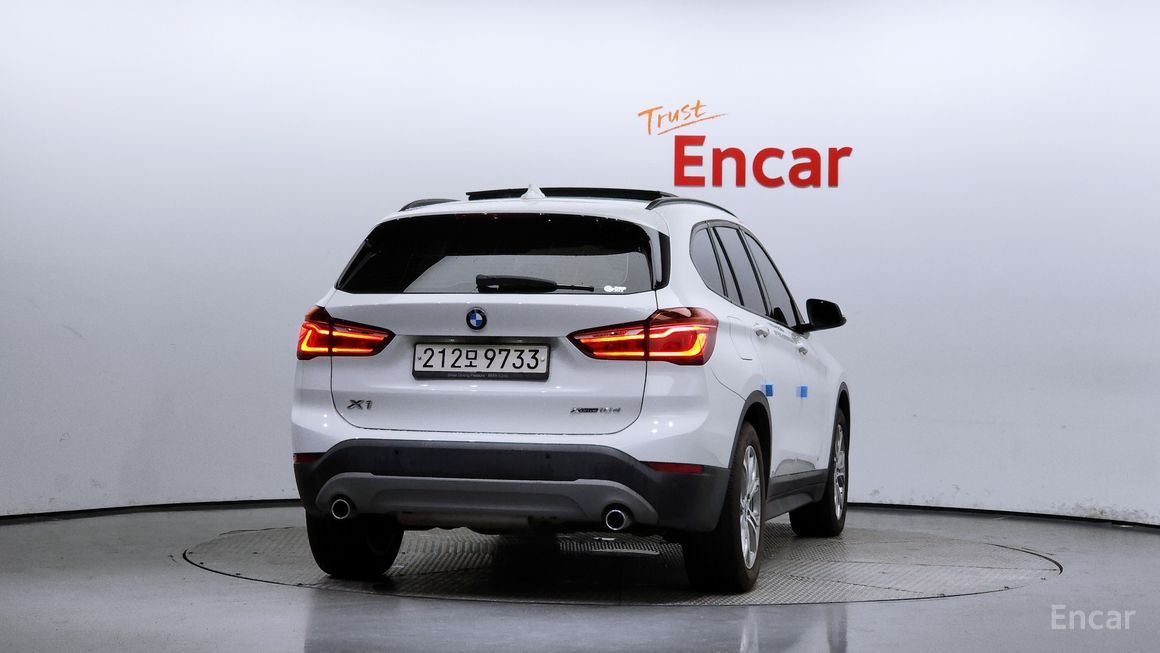BMW X1 - фото 3