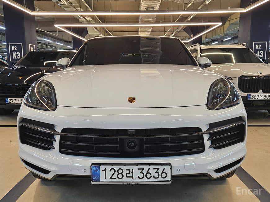 Porsche Cayenne - фото 0