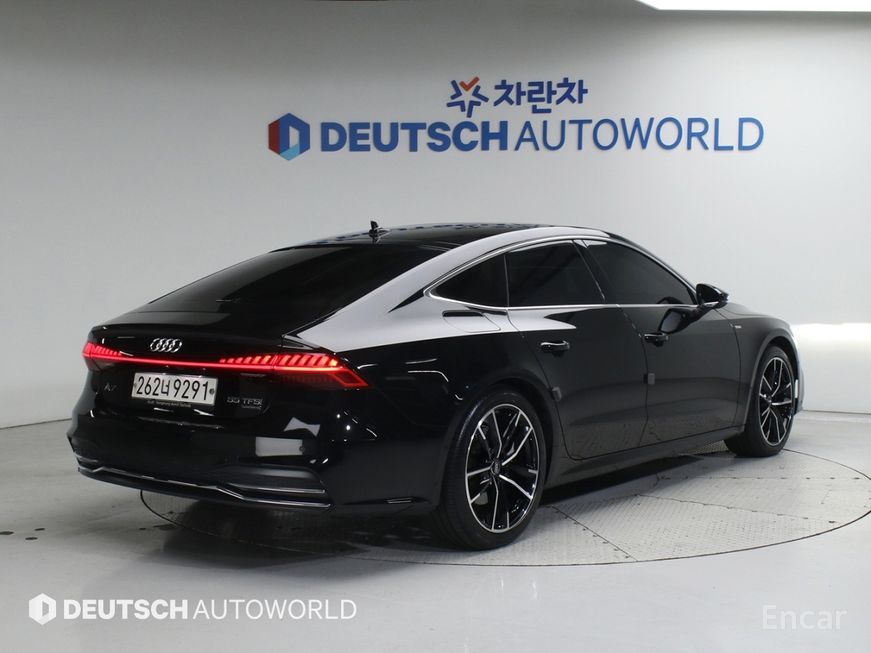 Audi A7 - фото 1