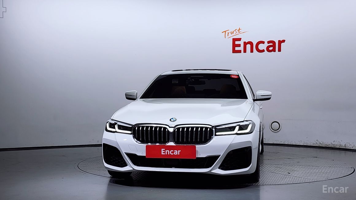 BMW 5 Series - фото 2