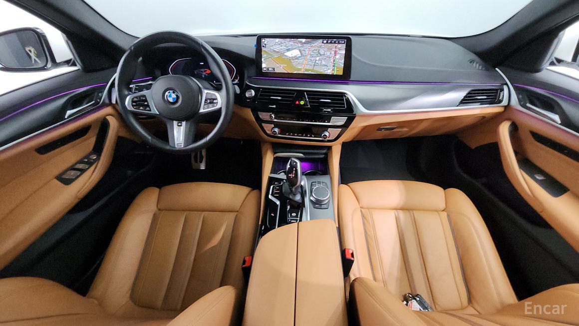 BMW 5 Series - фото 6