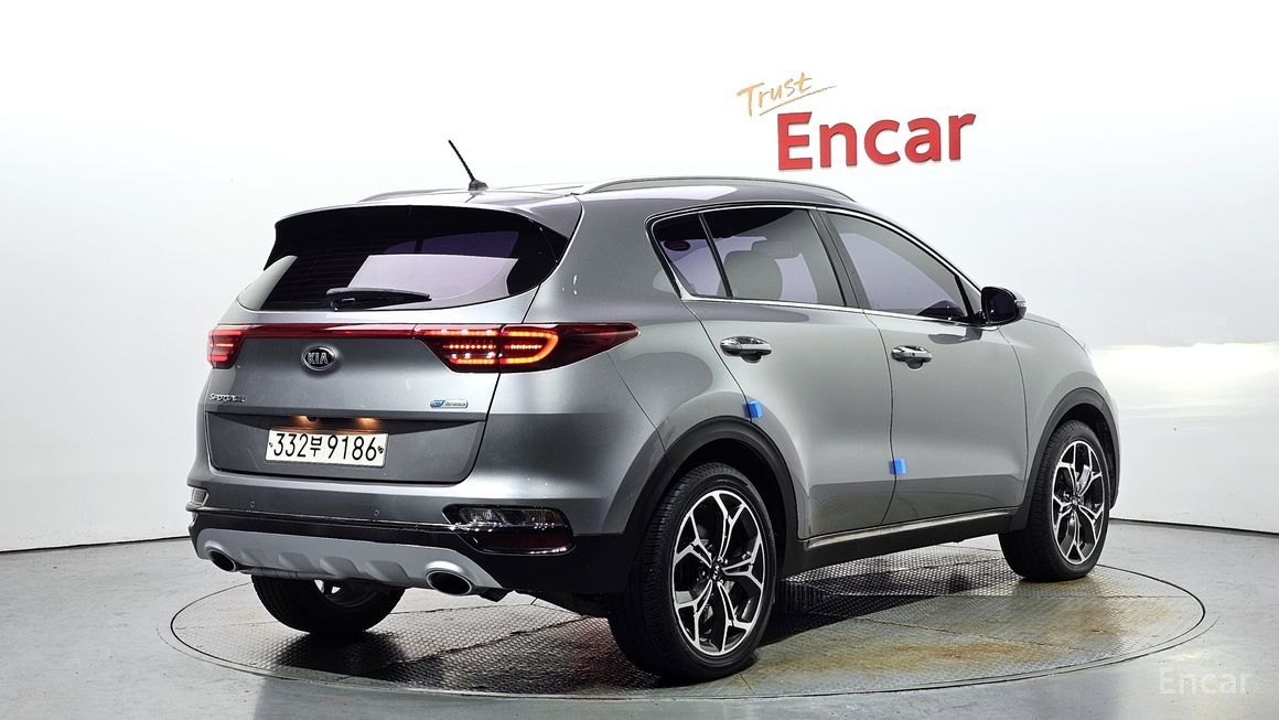 Kia Sportage - фото 1