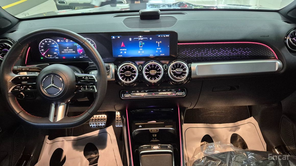 Mercedes-Benz GLB-Class - фото 6