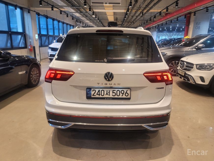 Volkswagen Tiguan - фото 3