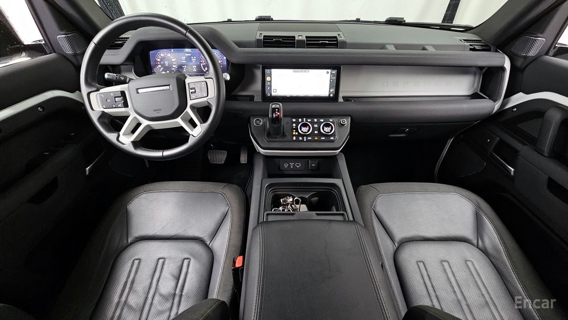 Land Rover Defender - фото 6