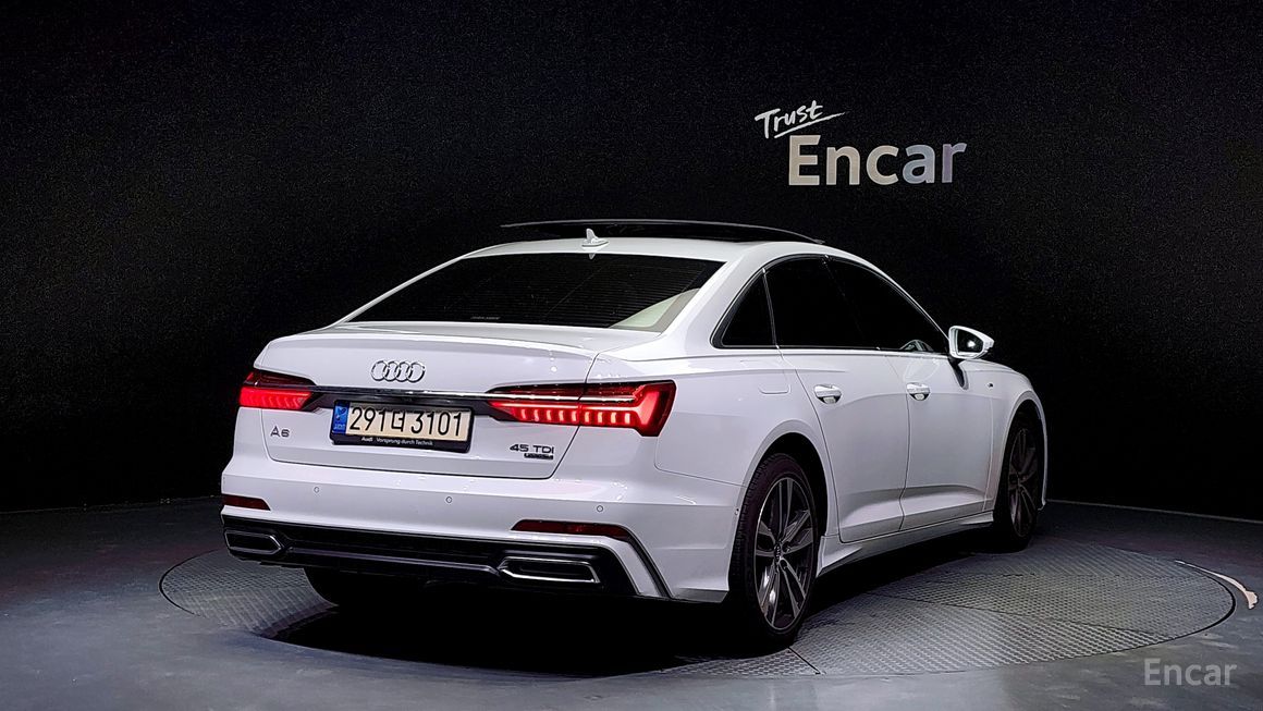 Audi A6 - фото 1