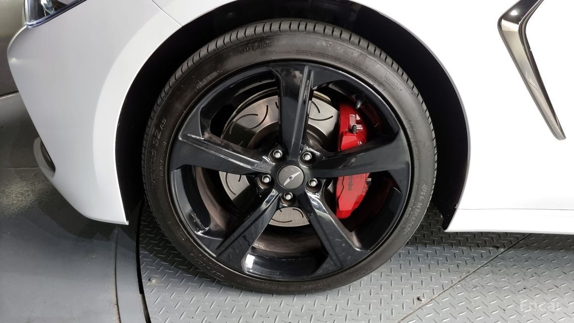 Genesis G70 - фото 4