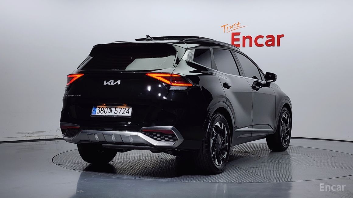 Kia Sportage - фото 1