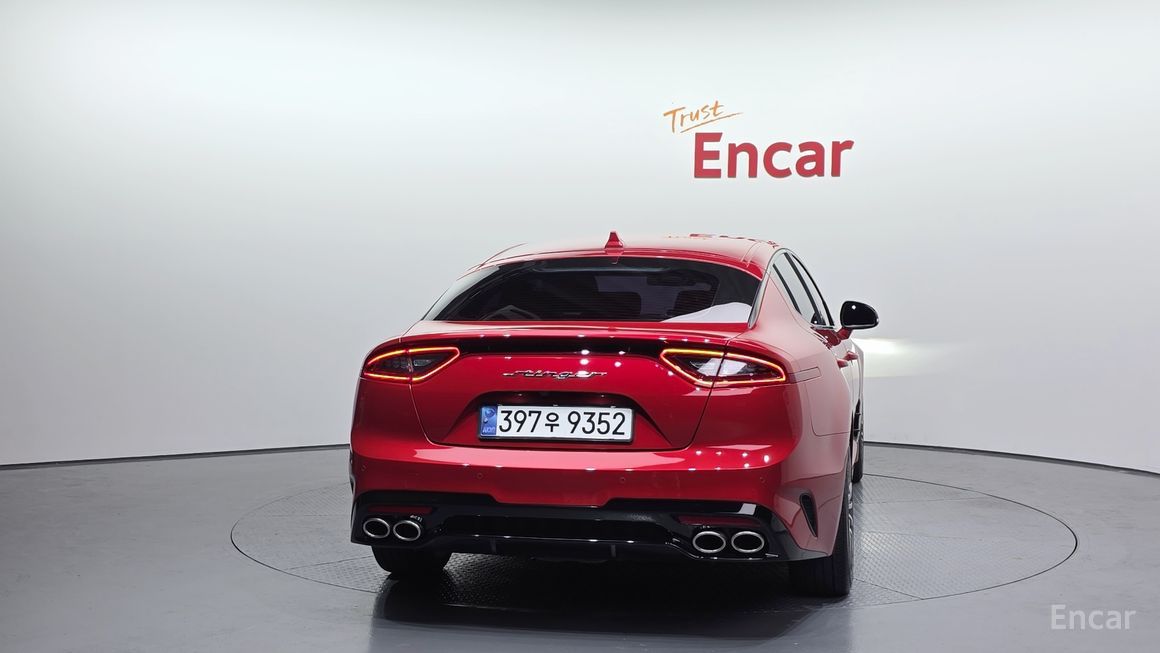 Kia Stinger - фото 3