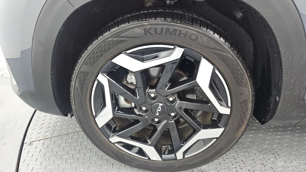 Kia Seltos - фото 4