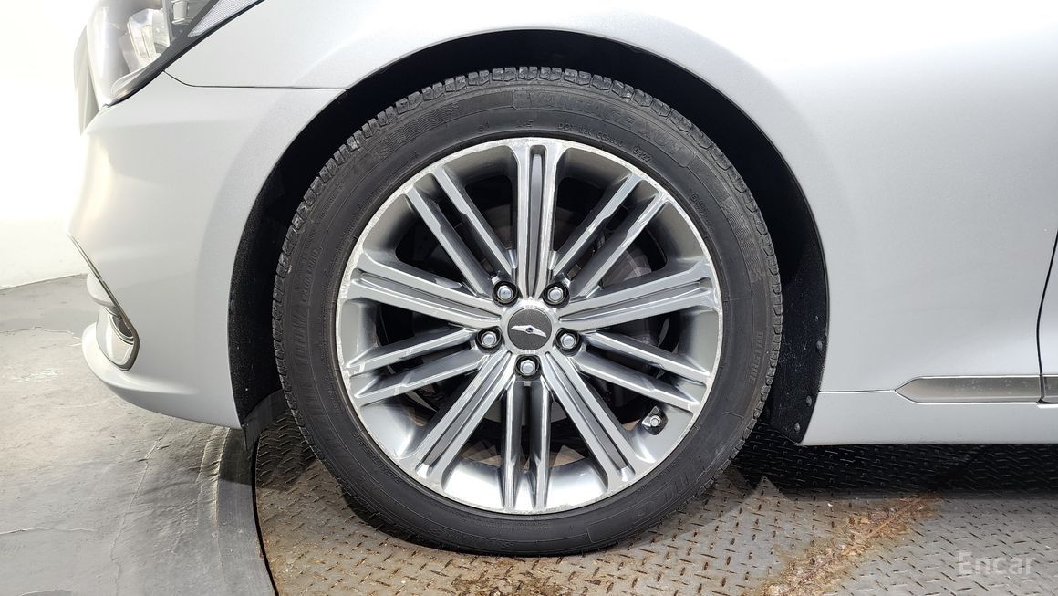 Genesis G80 - фото 4