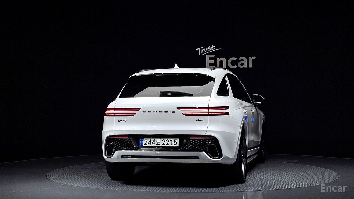 Genesis GV70 - фото 3