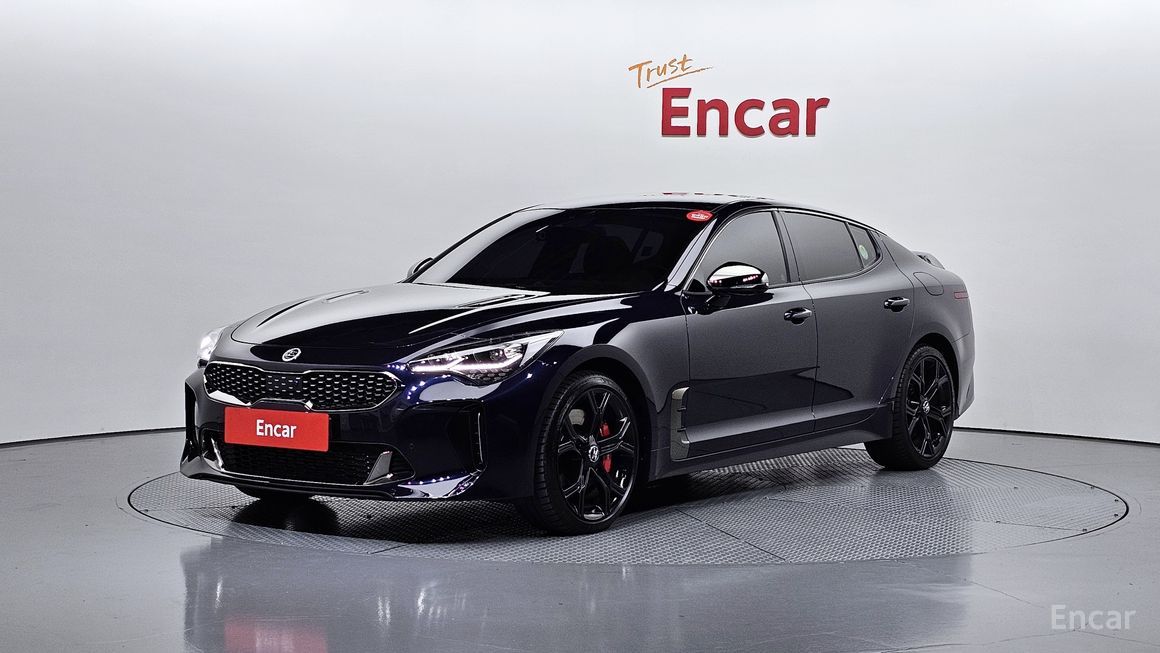 Kia Stinger - фото 0