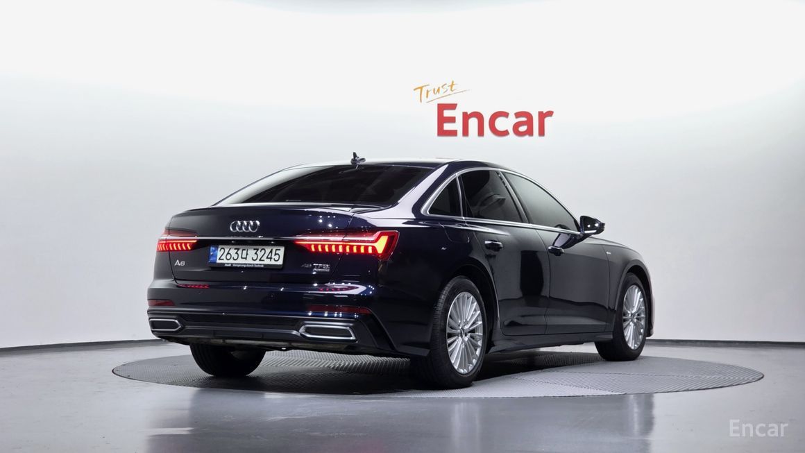 Audi A6 - фото 1