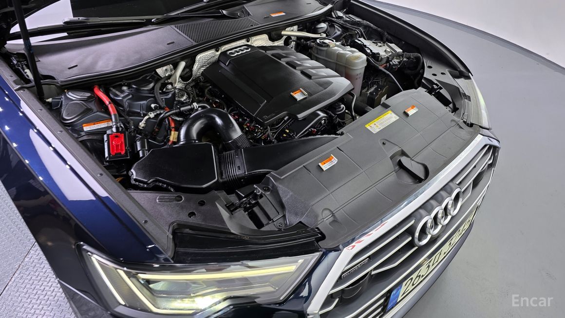 Audi A6 - фото 5