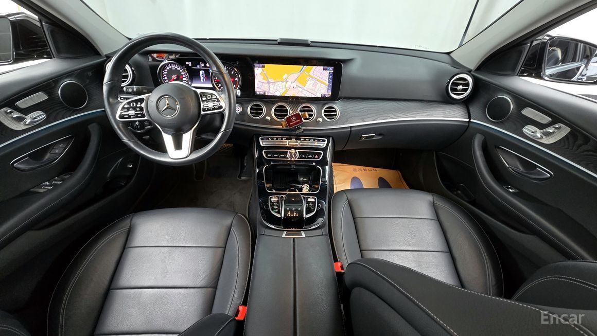 Mercedes-Benz E-Class - фото 6