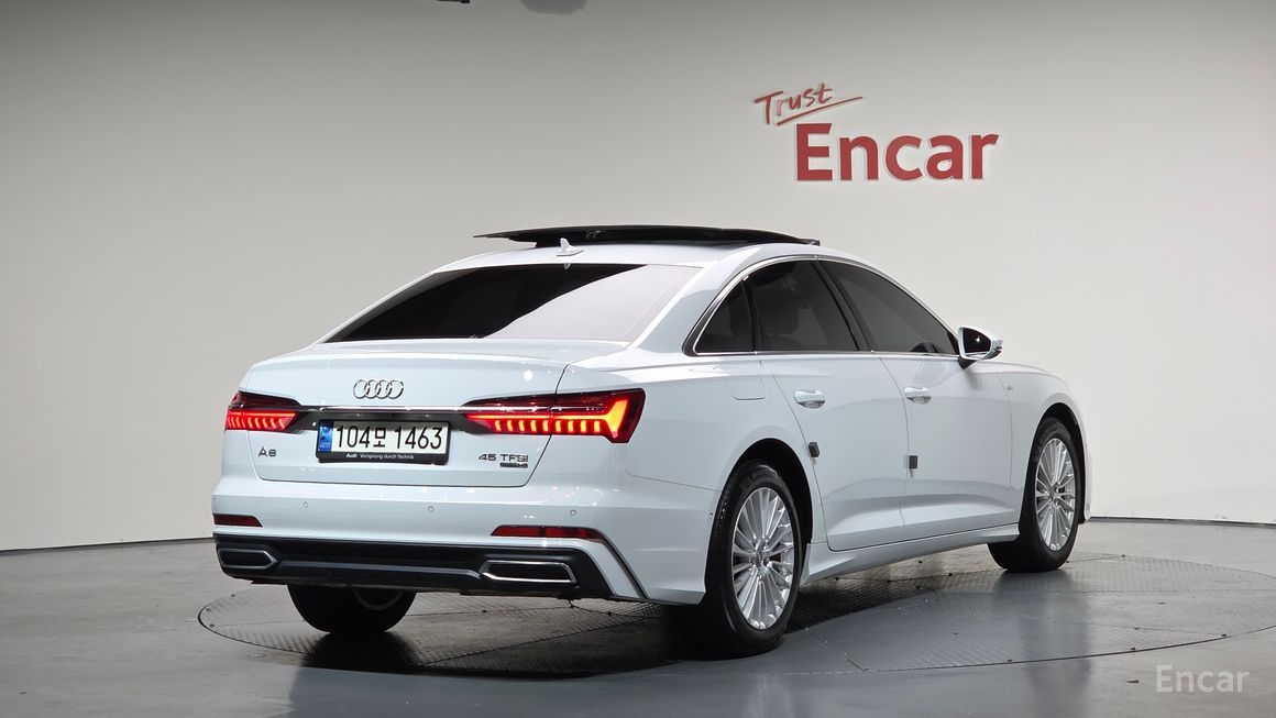 Audi A6 - фото 1