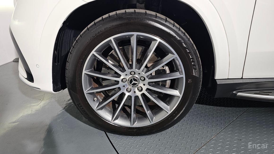 Mercedes-Benz GLE-Class - фото 4