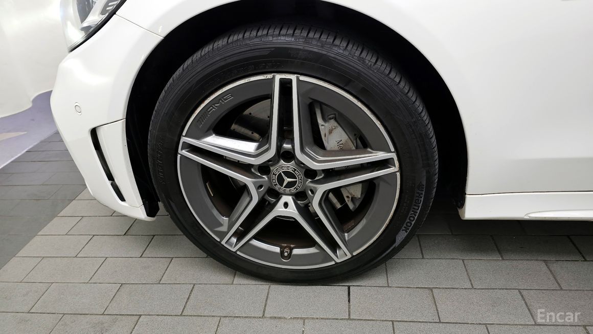 Mercedes-Benz C-Class - фото 4