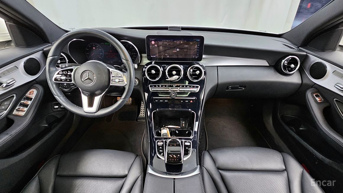 Mercedes-Benz C-Class - фото 6