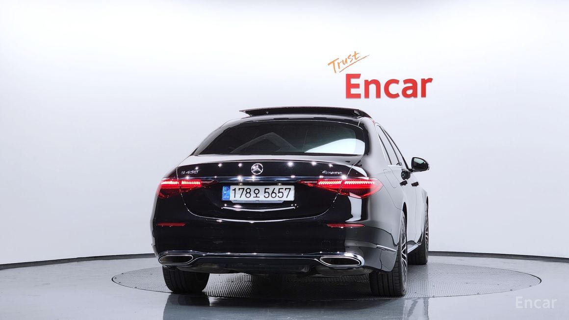 Mercedes-Benz S-Class - фото 3