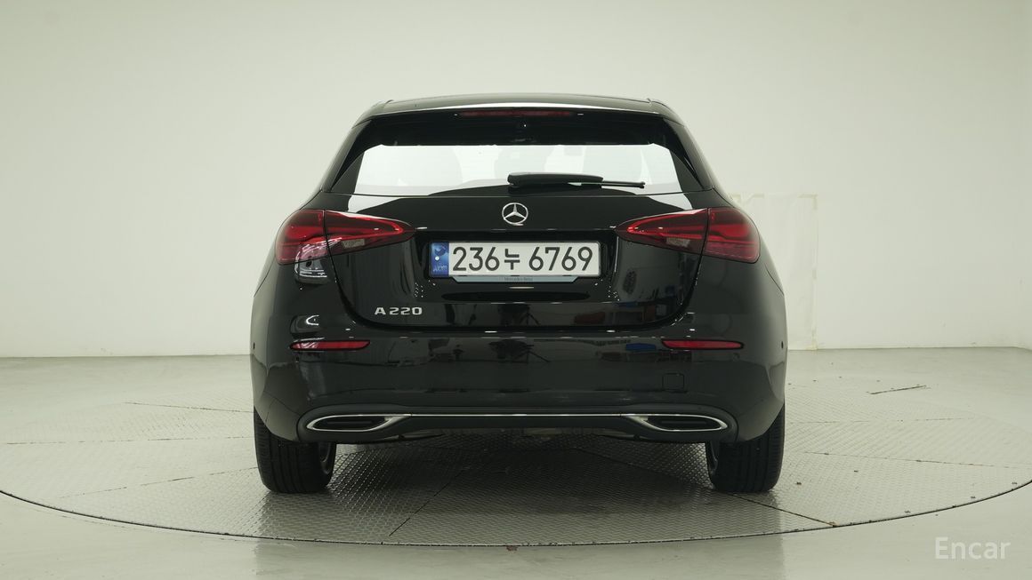 Mercedes-Benz A-Class - фото 3