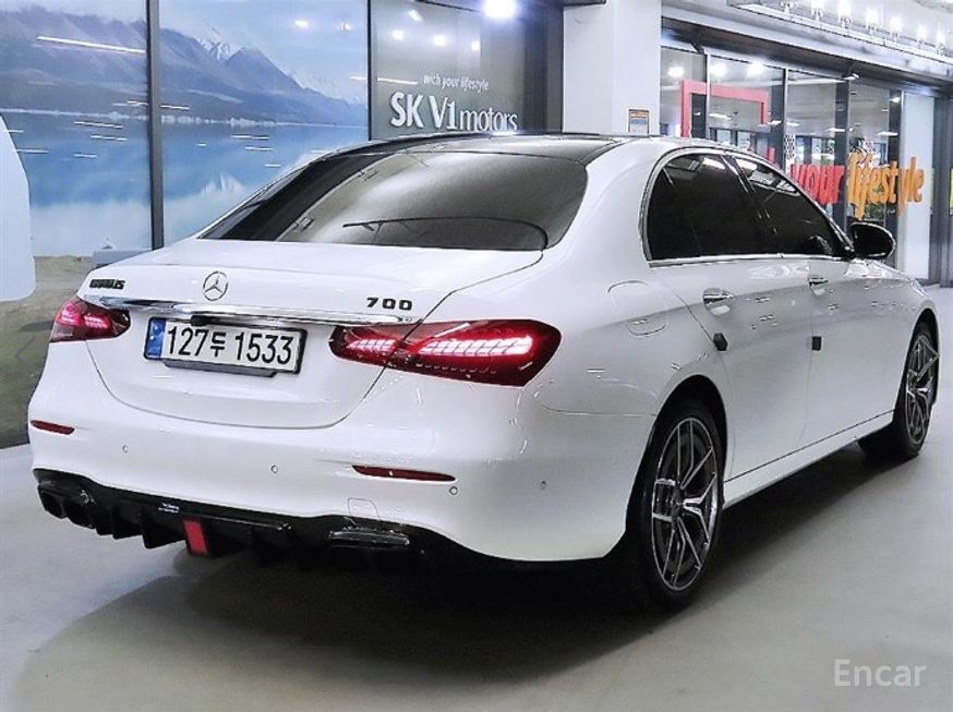 Mercedes-Benz E-Class - фото 3