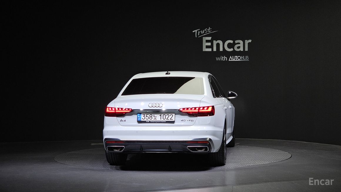 Audi A4 - фото 3