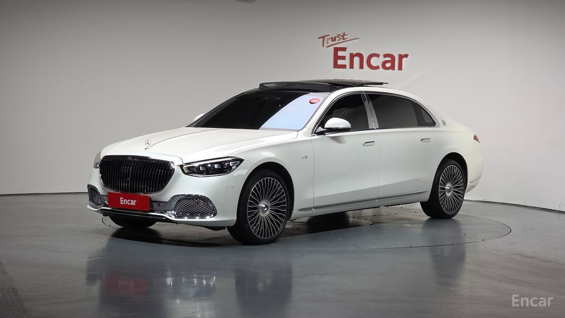 Mercedes-Benz S-Class - фото 0