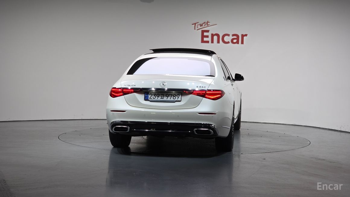 Mercedes-Benz S-Class - фото 3