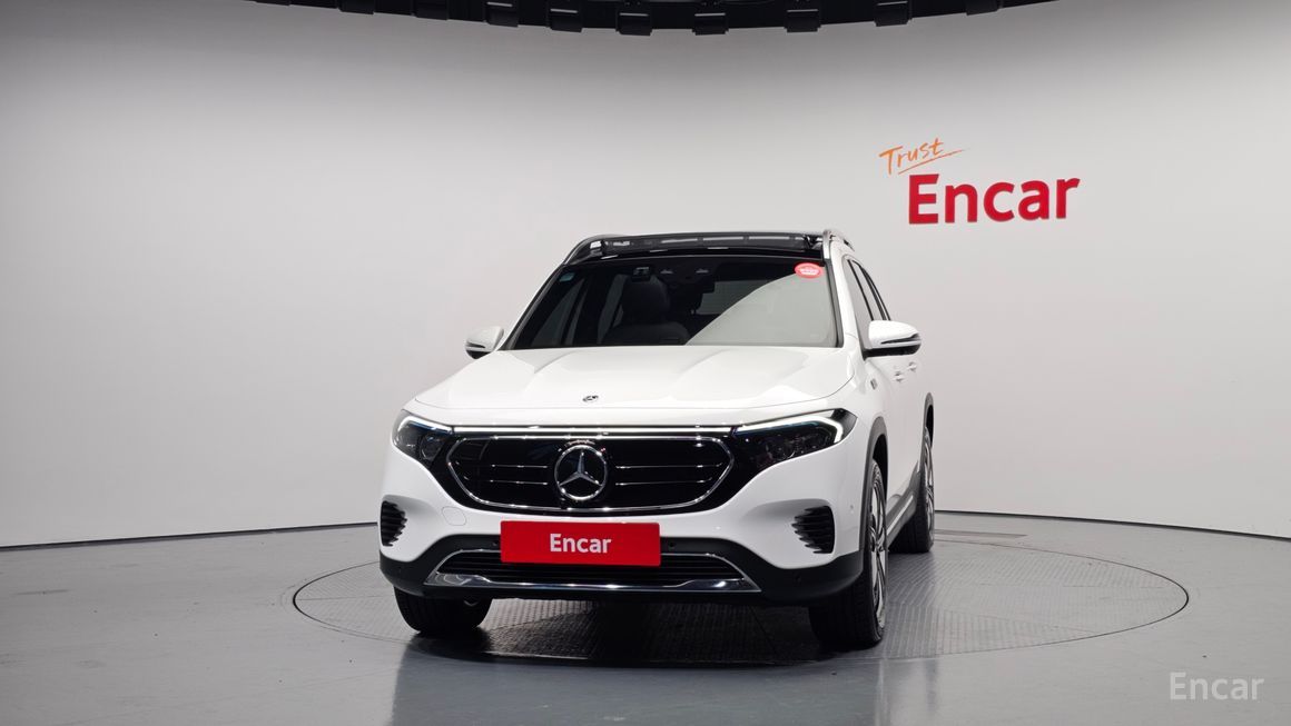 Mercedes-Benz EQB - фото 2