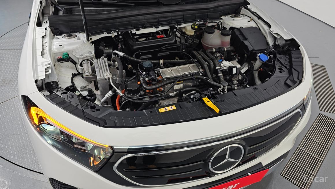 Mercedes-Benz EQB - фото 5