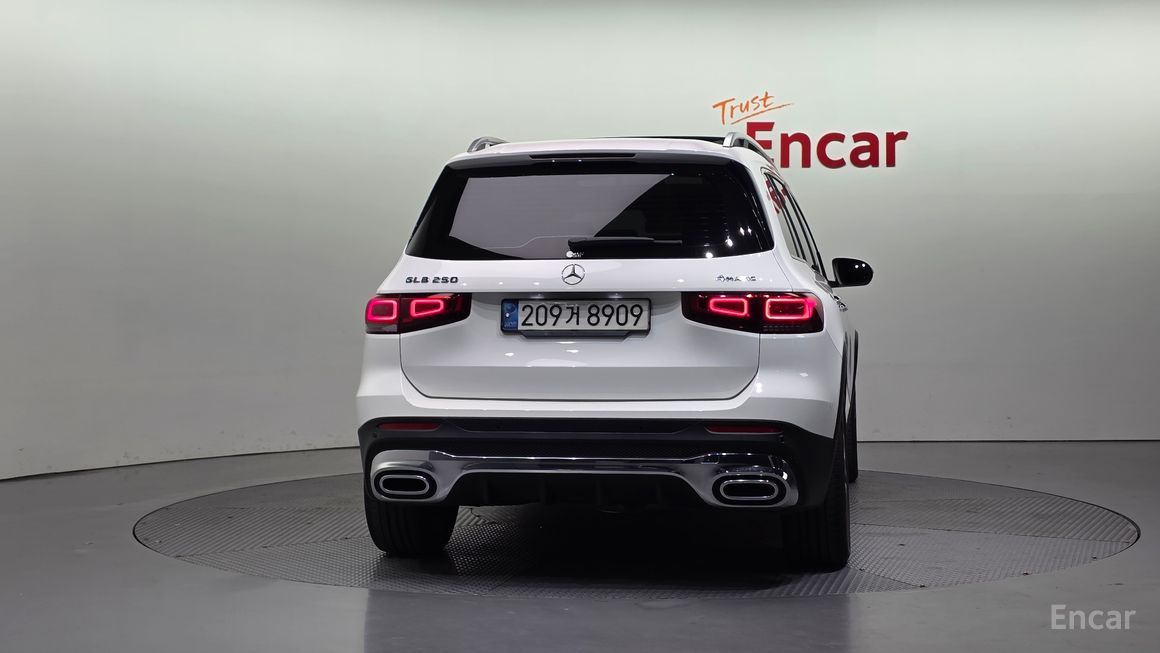 Mercedes-Benz GLB-Class - фото 3