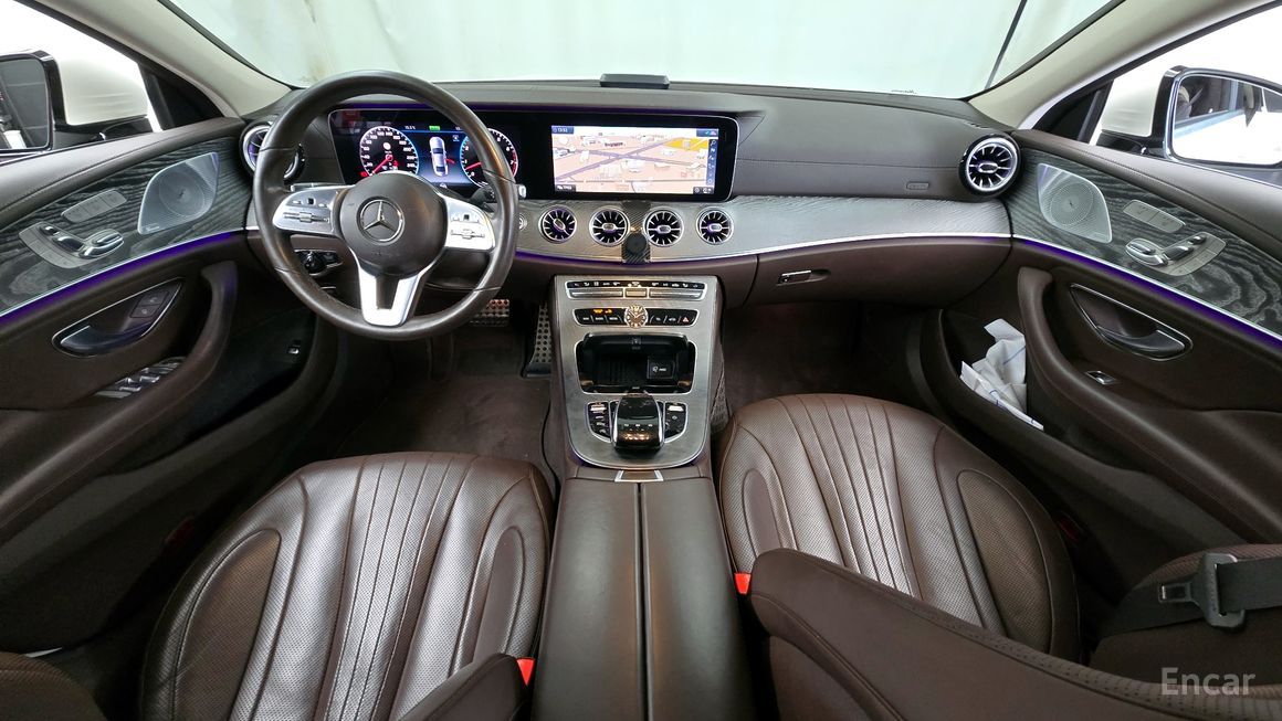 Mercedes-Benz CLS-Class - фото 6