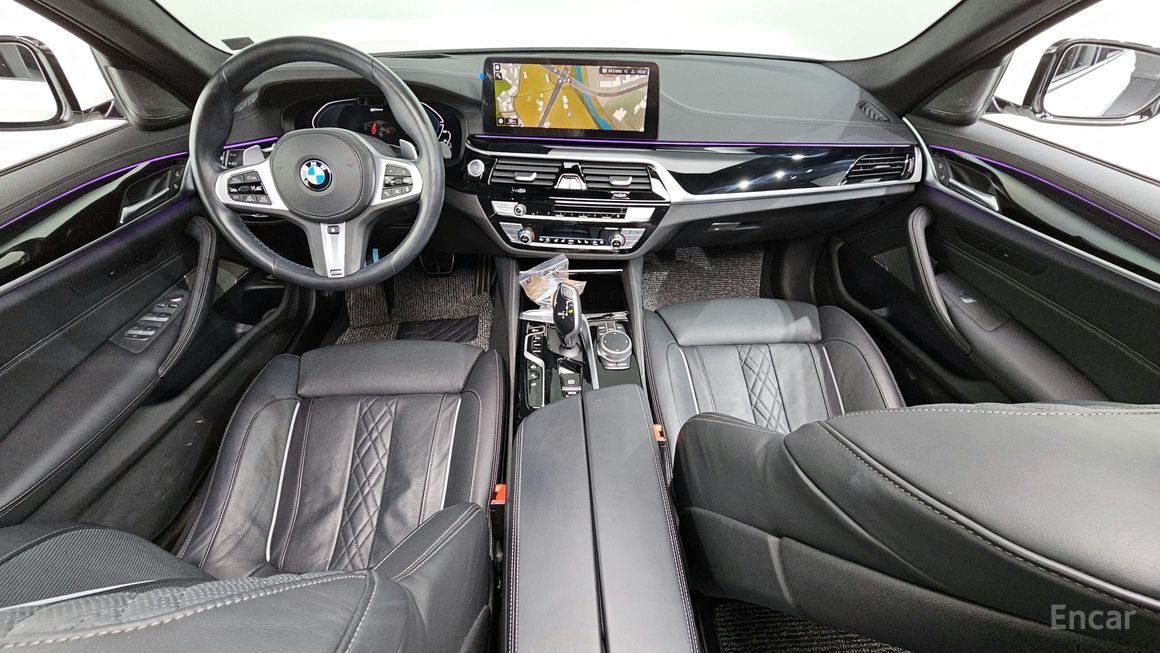 BMW 5 Series - фото 6