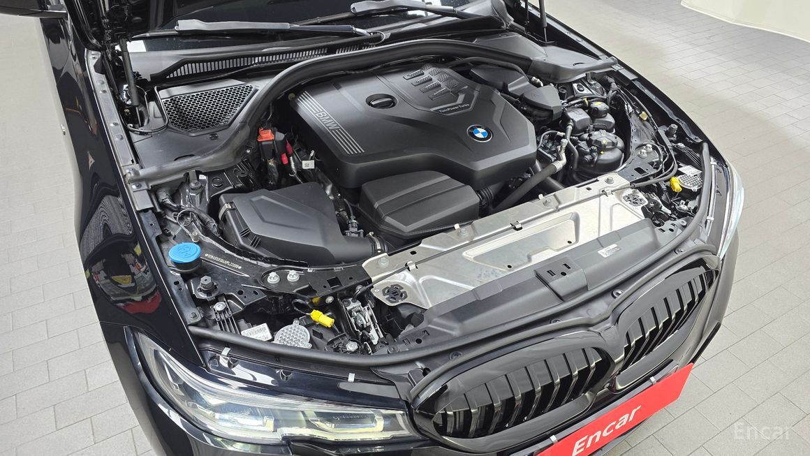 BMW 3 Series - фото 5