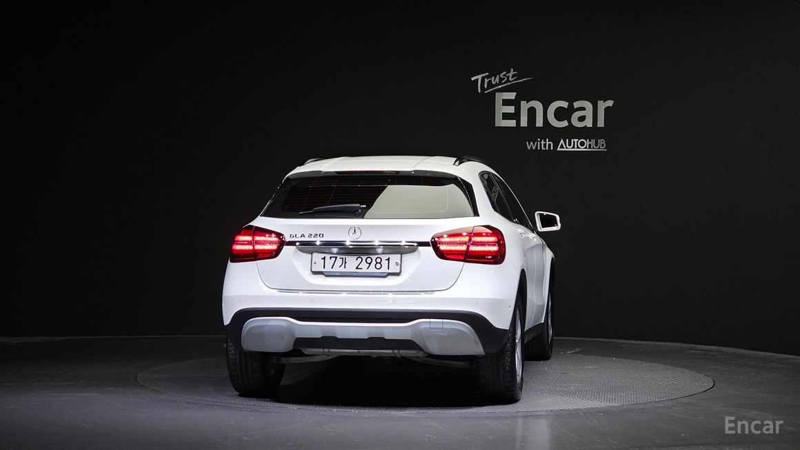 Mercedes-Benz GLA-Class - фото 3