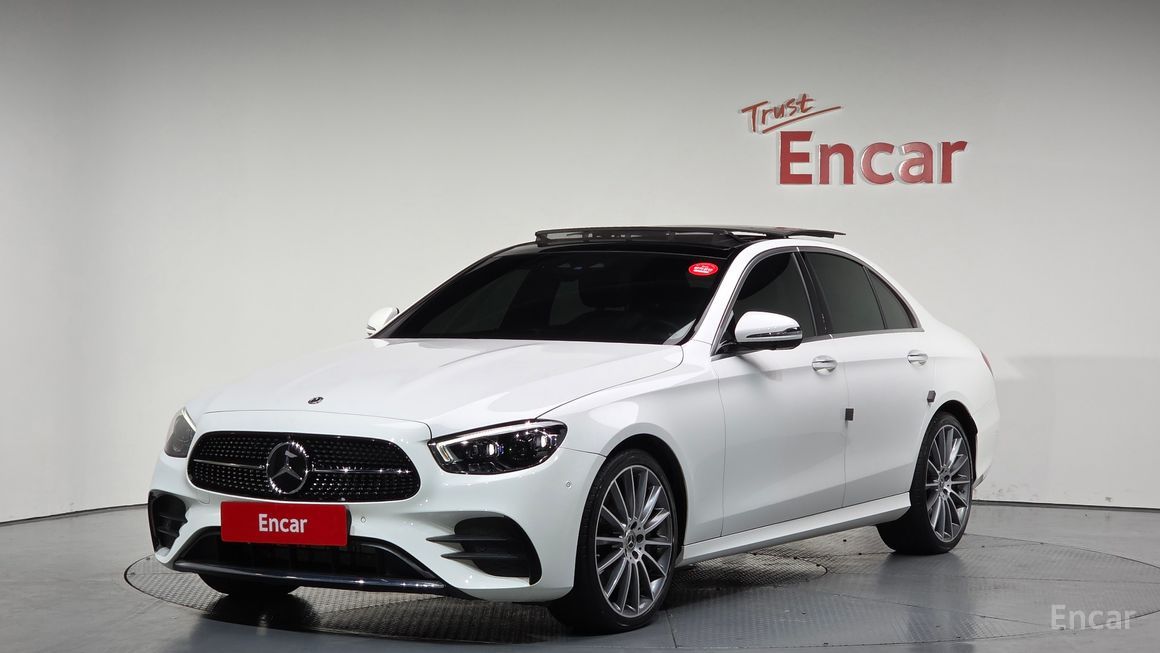 Mercedes-Benz E-Class - фото 0