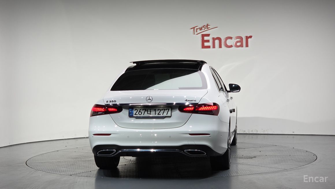 Mercedes-Benz E-Class - фото 3